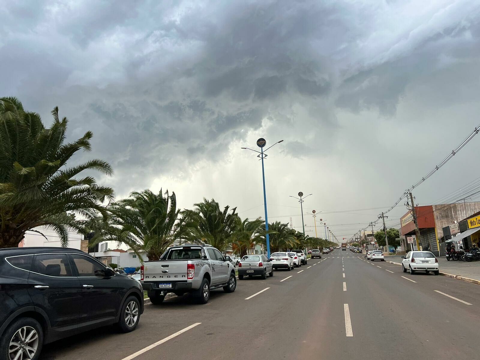 Imagem de compartilhamento para o artigo Previsão é de pancadas de chuva em Costa Rica e região durante o fim de semana da MS Todo dia